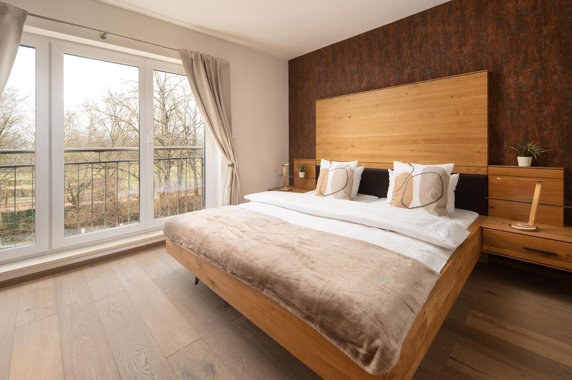 Hotel Vier Jahreszeiten Therme & Kliniken Bad Krozingen Naehe Freiburg & Schwarzwald Ideal Fuer Wellness Kur & Business Ausfluege 24H Check In- Wlan & Parken Gratis Buitenkant foto