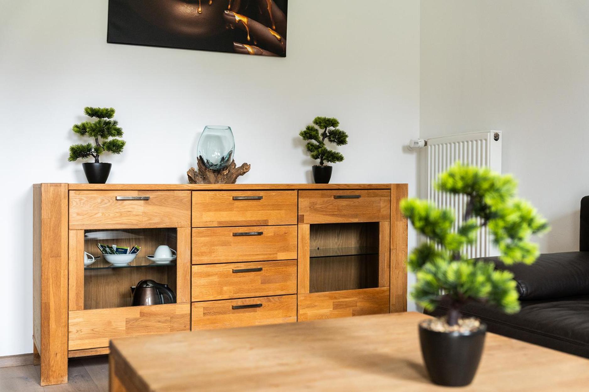 Hotel Vier Jahreszeiten Therme & Kliniken Bad Krozingen Naehe Freiburg & Schwarzwald Ideal Fuer Wellness Kur & Business Ausfluege 24H Check In- Wlan & Parken Gratis Buitenkant foto